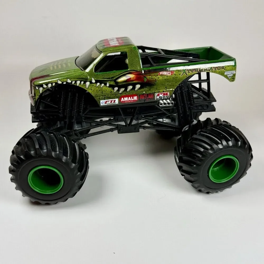 XTermigator Hot Wheels Monster Jam 1:24 Monster Truck 2015 Diecast READ DESC